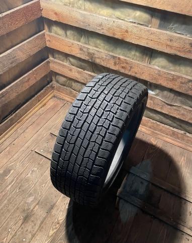 Goodyear Ice Navi Zea 235/50 R18