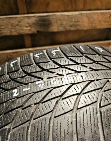 Kumho WinterCraft Ice Wi51 215/55 R17