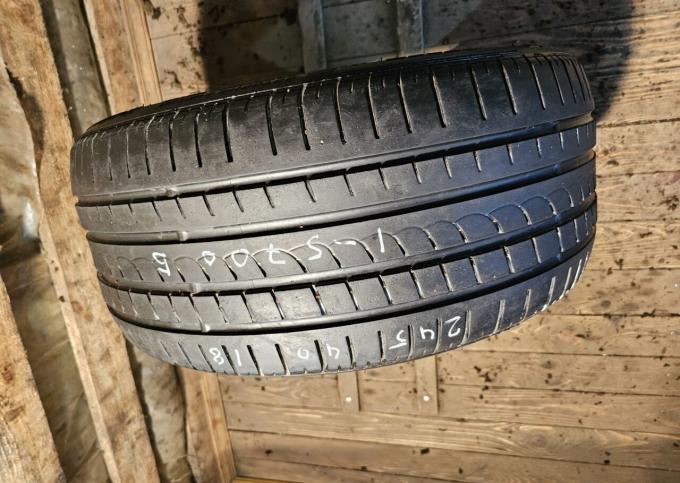 Pirelli P Zero Rosso 245/40 R18