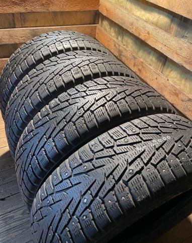 Nokian Tyres Hakkapeliitta 7 SUV 235/65 R17