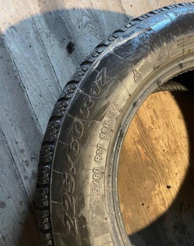 Pirelli Winter Sottozero 210 Serie II 225/60 R17