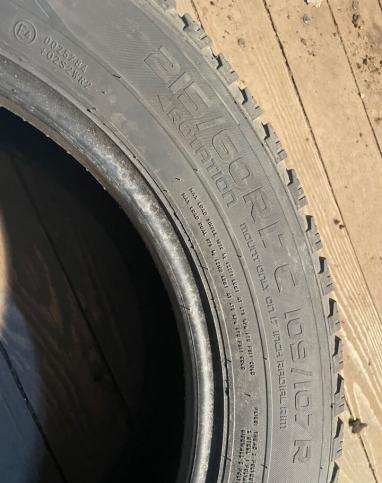 Nokian Tyres Hakkapeliitta C3 215/60 R17C