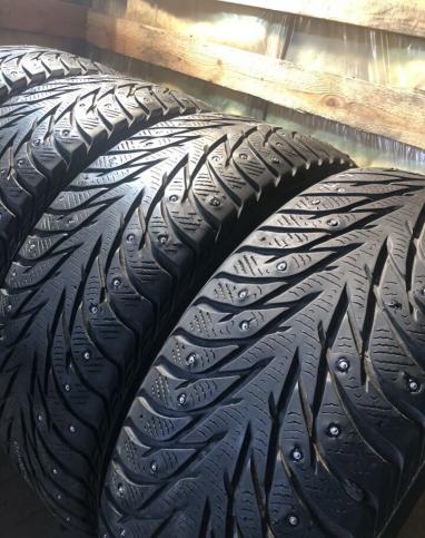 Yokohama Ice Guard IG35 235/55 R17