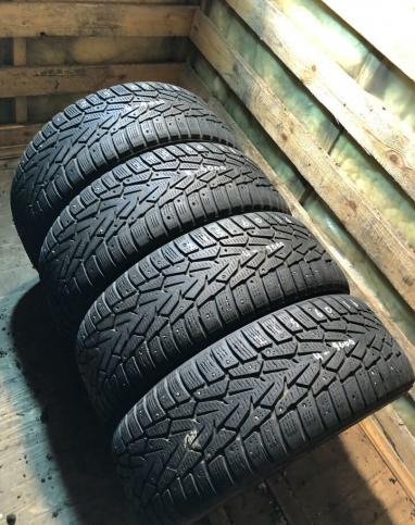 Nokian Tyres Hakkapeliitta 7 215/60 R16