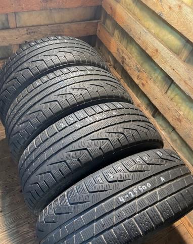 Pirelli Winter Sottozero 210 Serie II 235/50 R19