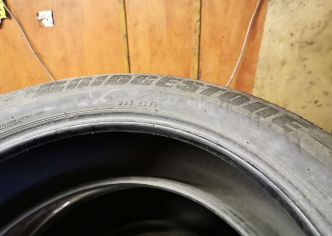 Bridgestone Dueler H/L 400 235/55 R19