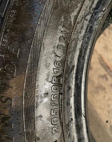 Kapsen ComfortMax S801 205/60 R16