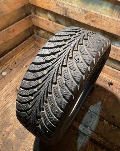 Goodyear UltraGrip Extreme 225/50 R17