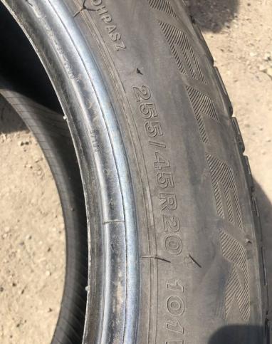 Bridgestone Dueler H/P Sport RFT 255/45 R20