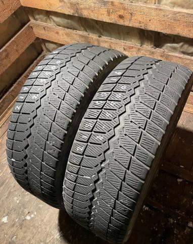 Vredestein Nord-Trac 2 215/55 R16