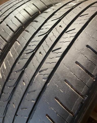 Bridgestone Dueler H/T 843 215/60 R17