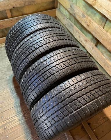 Dunlop SP Winter Ice 01 205/55 R16