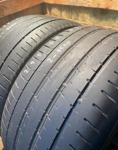 Pirelli P Zero 295/35 R21