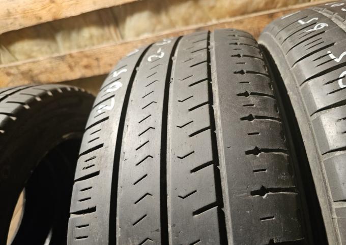 Hankook Radial RA28 205/65 R16