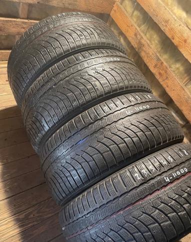 Nokian Tyres WR A4 235/45 R18