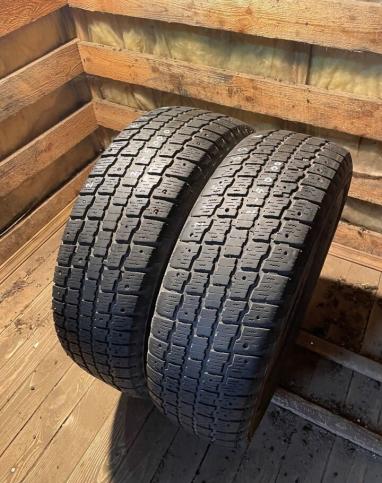 Cooper Weather-Master S/T 2 215/65 R16