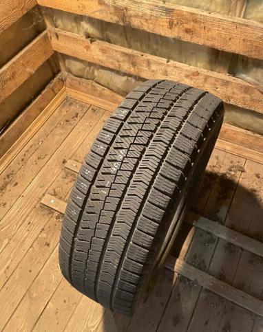 Bridgestone Blizzak Ice 195/55 R16