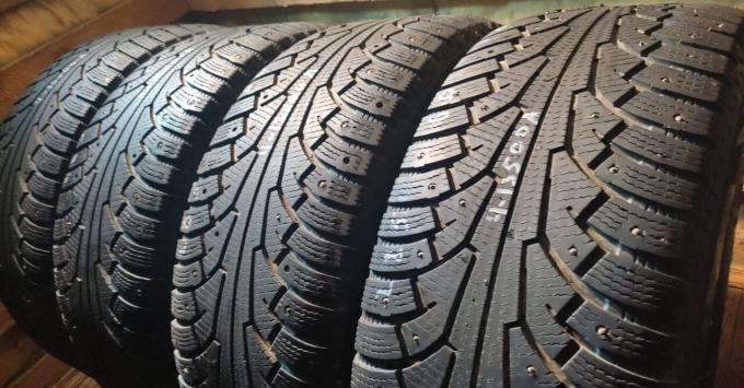 Nokian Tyres Hakkapeliitta 5 SUV 285/60 R18