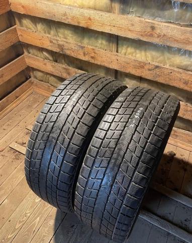 Dunlop Winter Maxx SJ8 235/55 R17