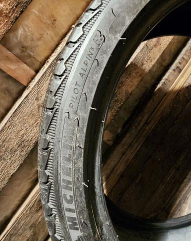 Michelin Pilot Alpin 5 255/35 R19