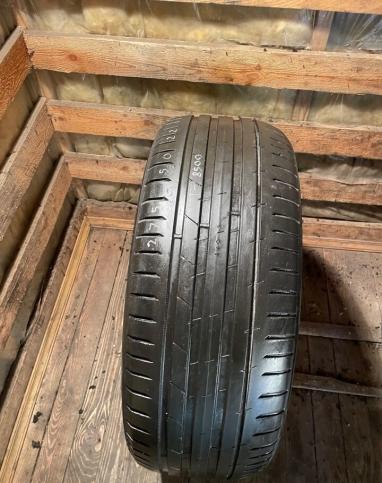 Nokian Tyres Hakka Black 2 SUV 275/50 R22