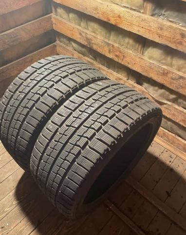 Goodyear Ice Navi Zea II 265/35 R19