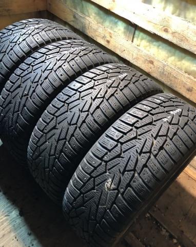 Nokian Tyres Hakkapeliitta 7 215/60 R16