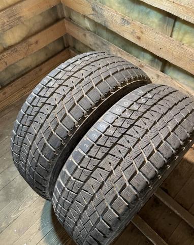 Bridgestone Blizzak DM-V1 235/60 R16