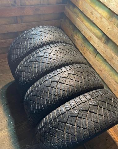 Nitto Therma Spike 285/60 R18