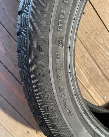 Gislaved Soft Frost 200 225/50 R17