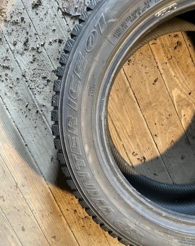 Dunlop SP Winter Ice 01 205/55 R16