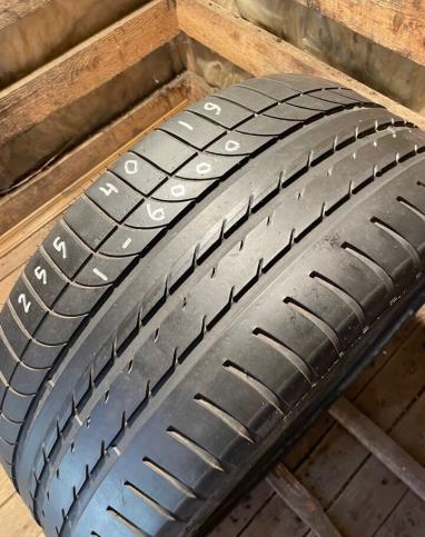 Goodyear Eagle F1 Asymmetric 255/40 R19