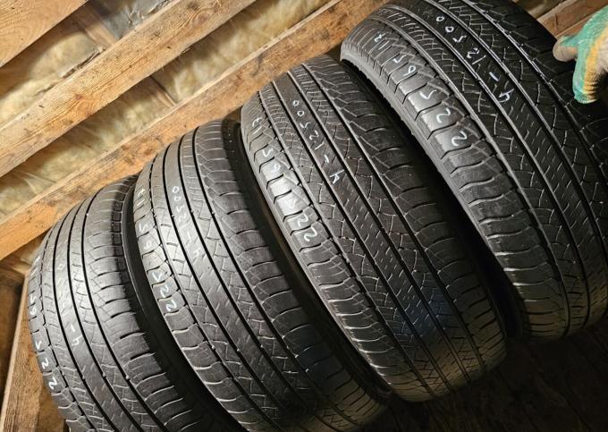 Michelin Latitude Tour HP 225/65 R17