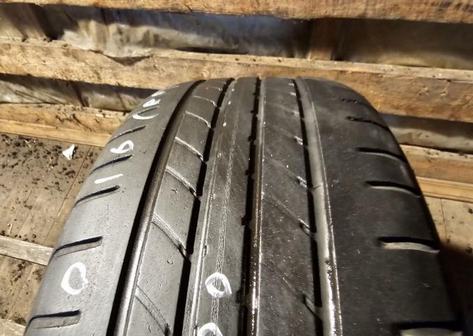 Goodyear EfficientGrip 205/60 R16