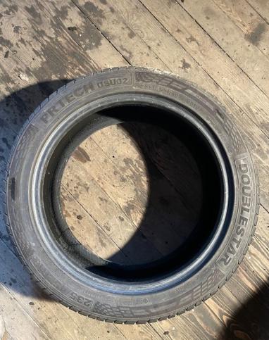 DoubleStar DSU02 235/45 R18