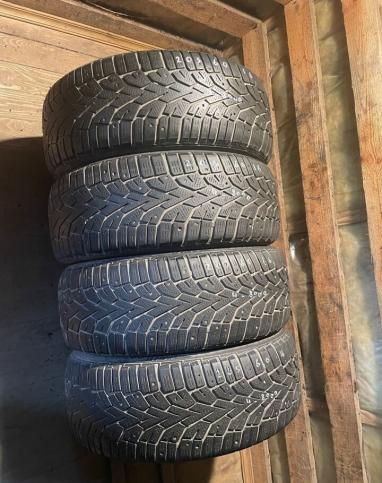 Gislaved NordFrost 100 205/60 R16