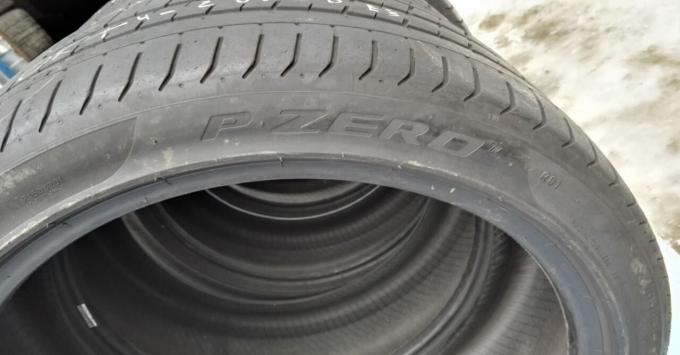 Pirelli P Zero 255/40 R21