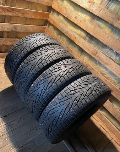 Nokian Tyres Hakkapeliitta 7 SUV 235/65 R17