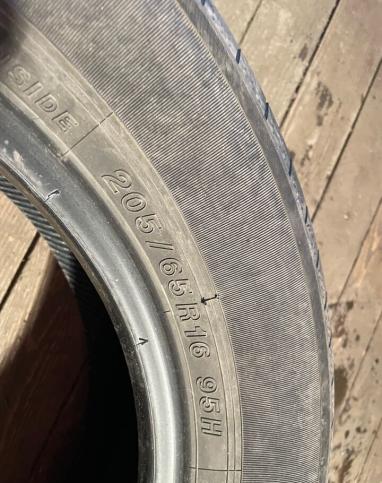 Yokohama BluEarth AE51 205/65 R16