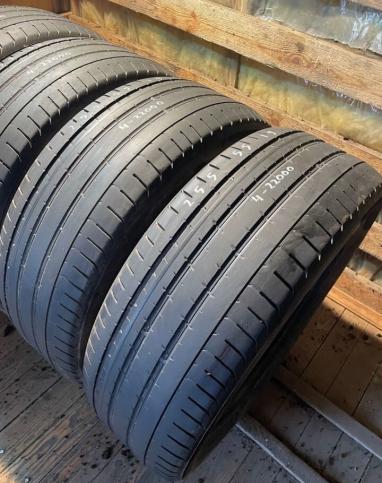 Pirelli P Zero 255/55 R19