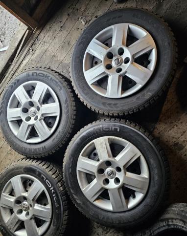 Колеса зимние R15 Nissan 5x105