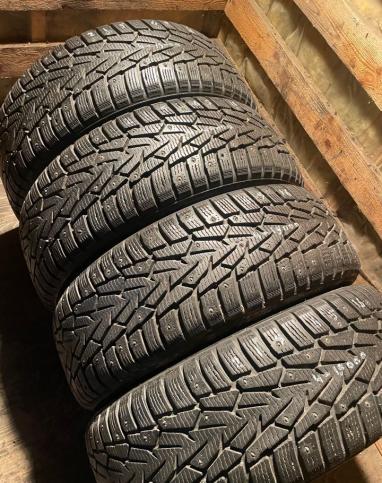 Nokian Tyres Hakkapeliitta 7 SUV 215/65 R16