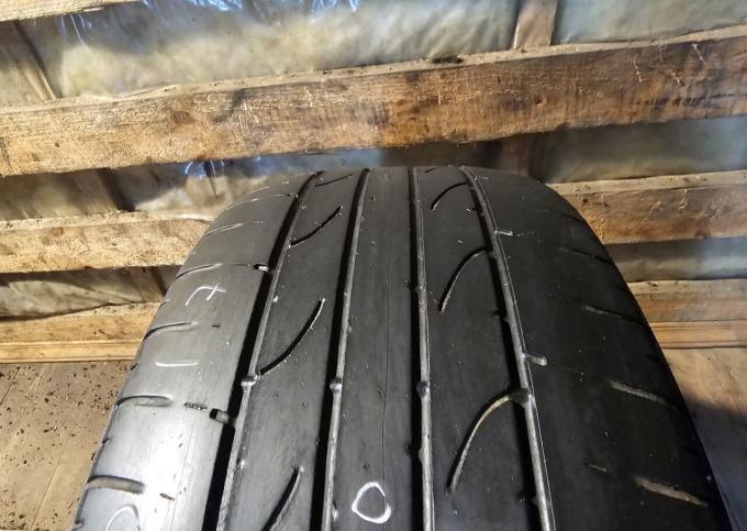 Bridgestone Dueler H/P Sport 215/60 R17