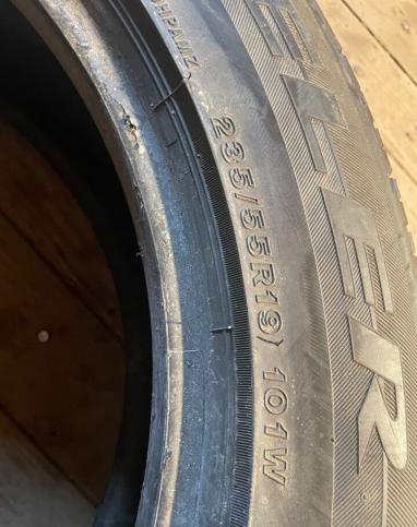 Bridgestone Dueler H/P Sport 235/55 R19