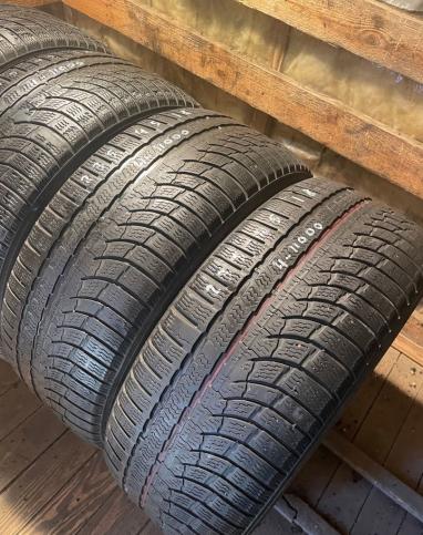 Nokian Tyres WR A4 235/45 R18