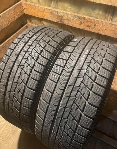 Bridgestone Blizzak VRX 235/50 R17