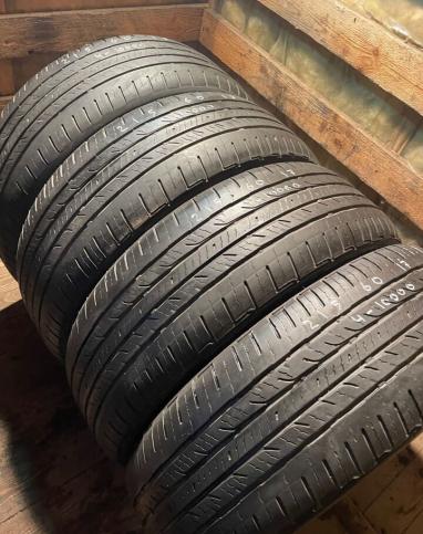 Bridgestone Dueler H/T 843 215/60 R17