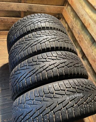 Nokian Tyres Hakkapeliitta 7 SUV 235/65 R17