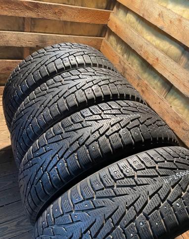 Nokian Tyres Hakkapeliitta 7 SUV 235/65 R17