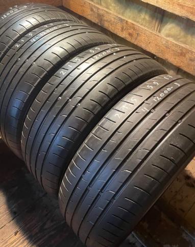 Nexen N'Fera SU1 215/55 R17